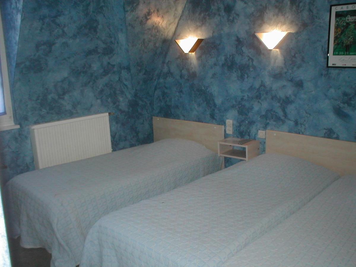 Hotel La Champagne Ardenne Cabourg Ruang foto