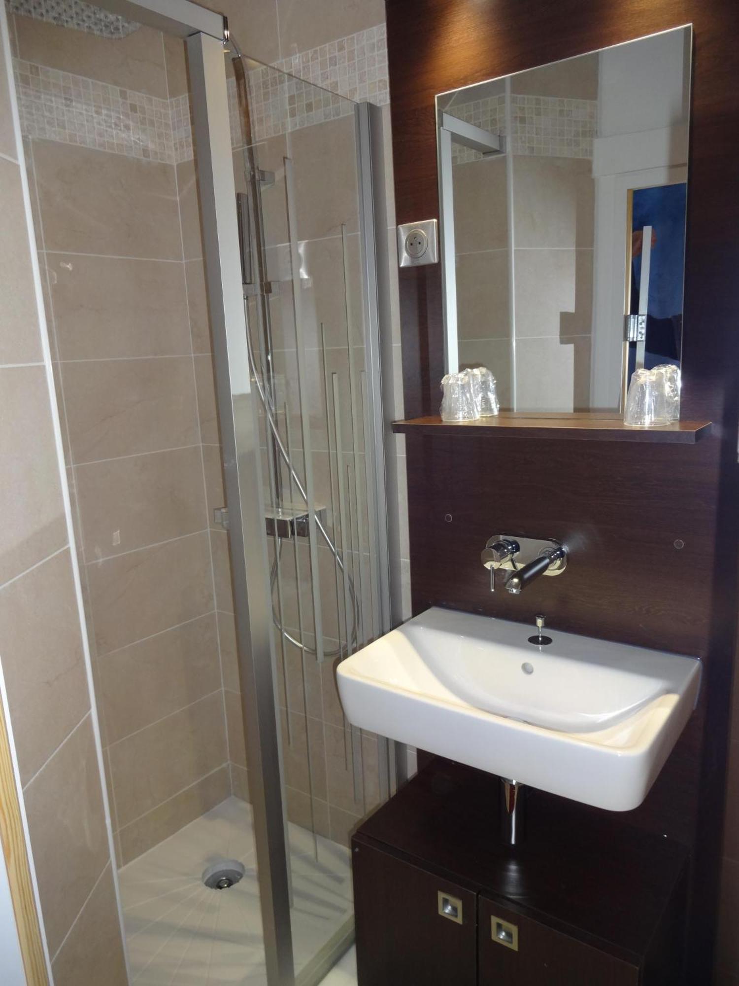 Hotel La Champagne Ardenne Cabourg Ruang foto