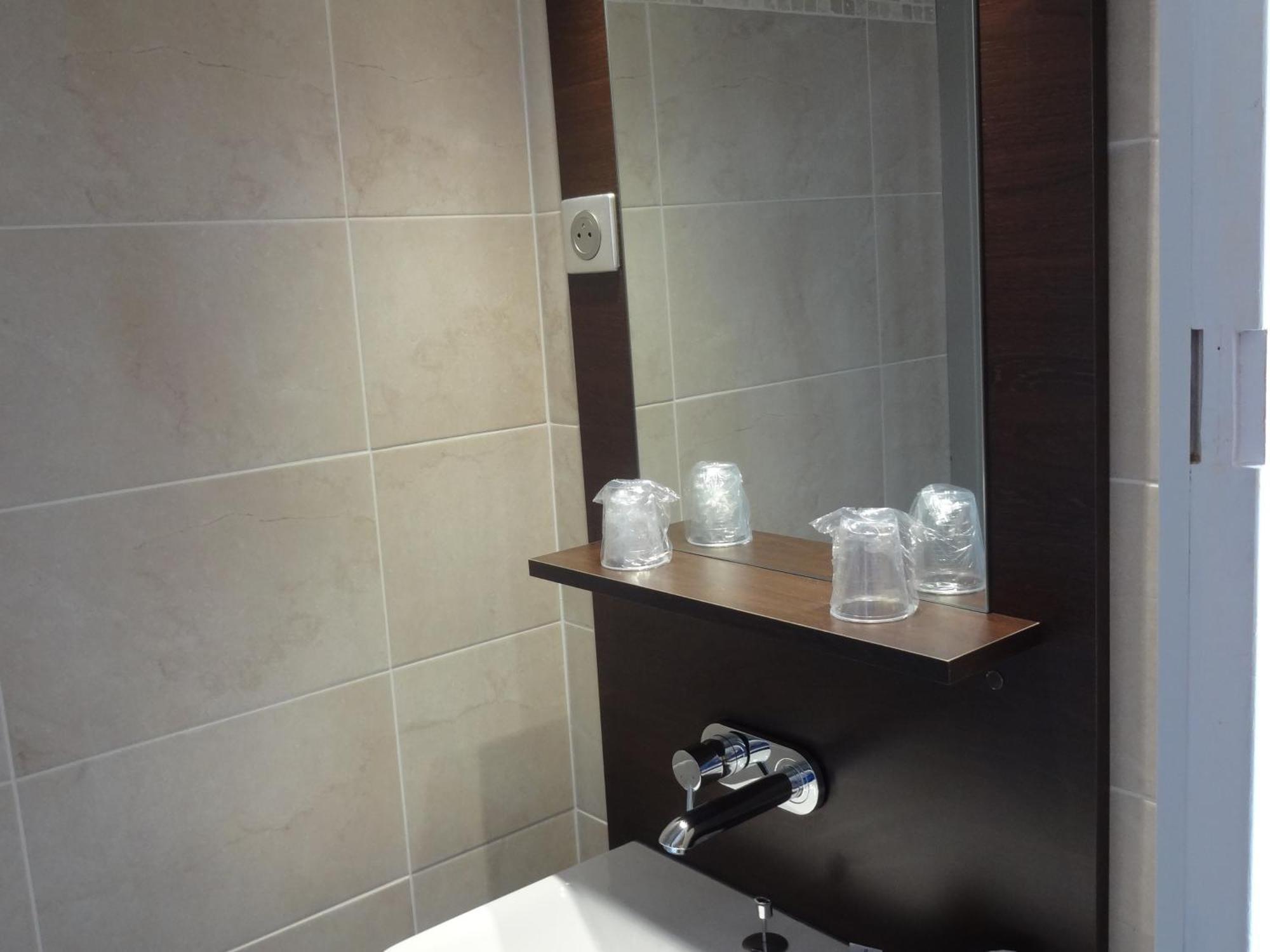 Hotel La Champagne Ardenne Cabourg Ruang foto