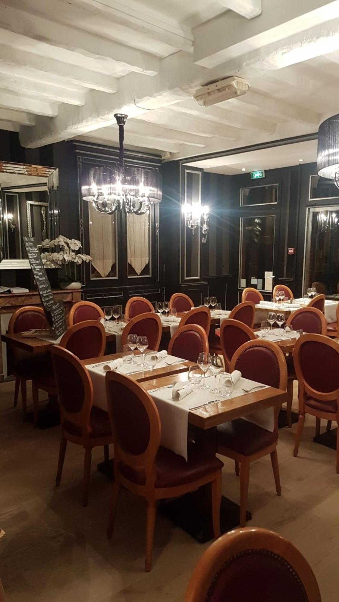 Hotel La Champagne Ardenne Cabourg Bagian luar foto